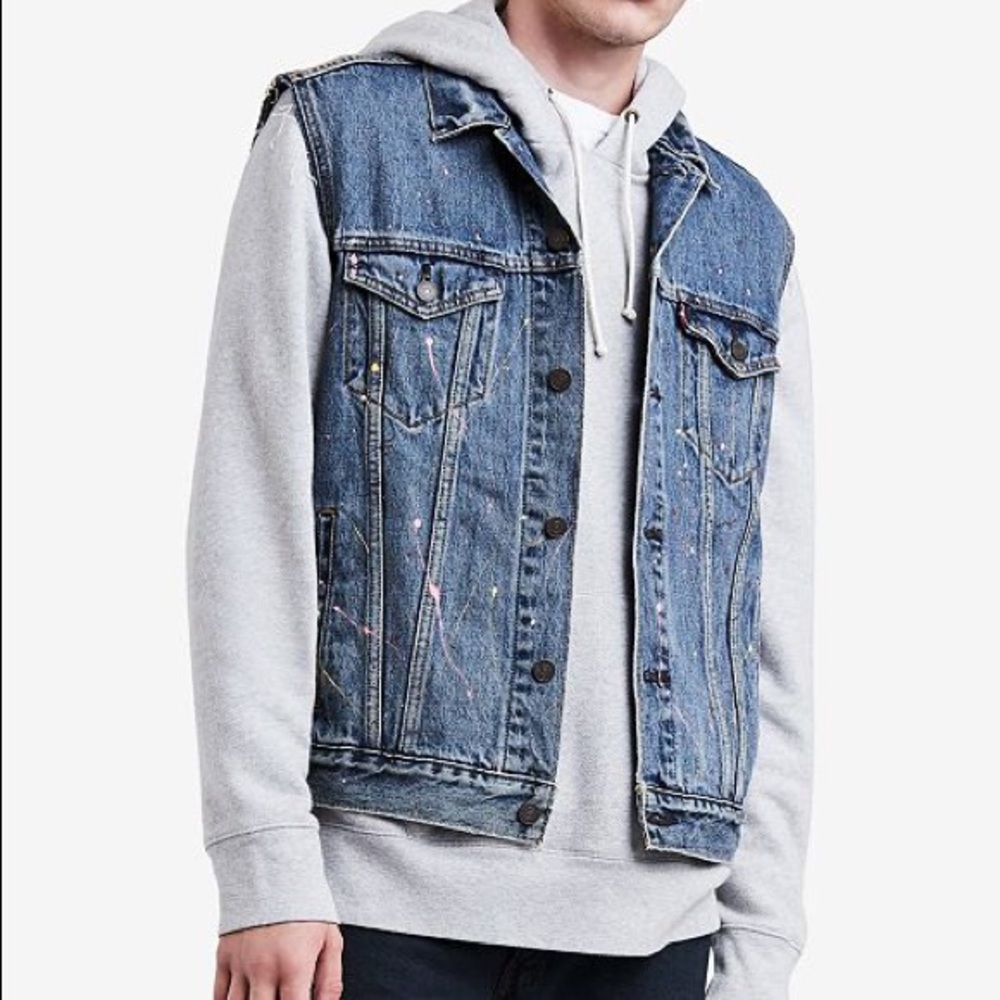 Levi’s Men’s Denim Trucker Vest